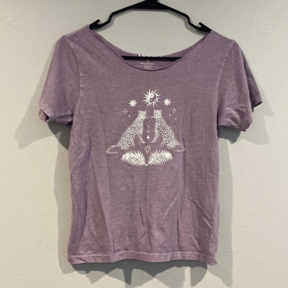 Hour Lavender Cheetah Cut Collar Short Sleeve Shirt - Size Small